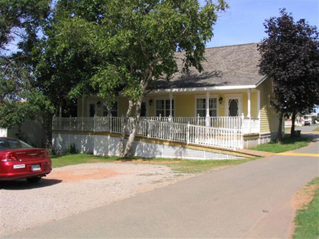 Shining Waters Country Inn Cavendish Bagian luar foto
