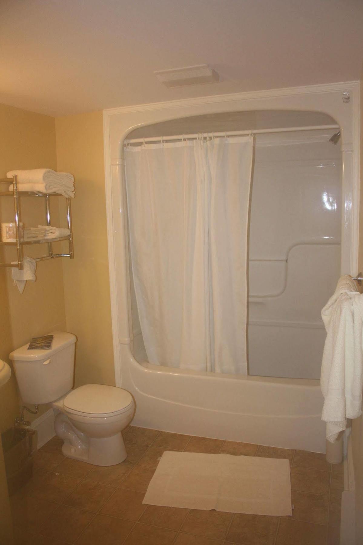 Shining Waters Country Inn Cavendish Bagian luar foto