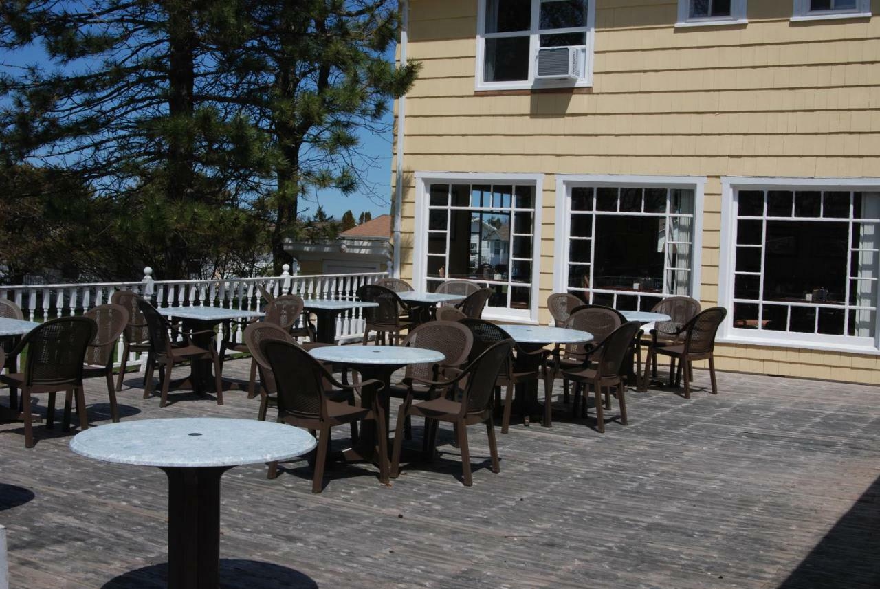 Shining Waters Country Inn Cavendish Bagian luar foto